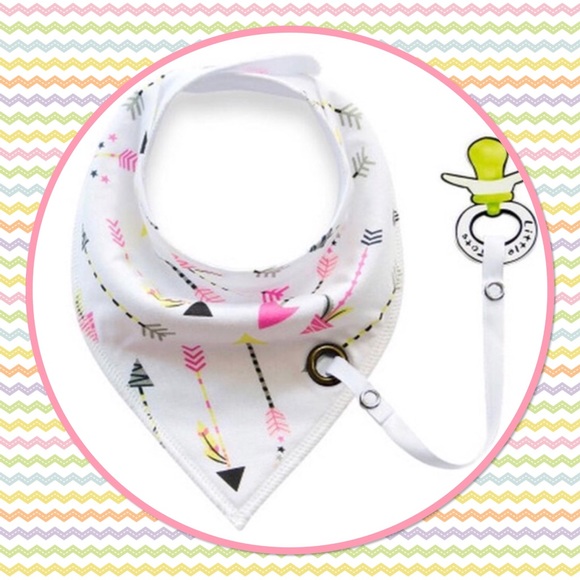 🎉New🎉Cotton Bib & Pacifier Holder🎉🎉 - Picture 7 of 8